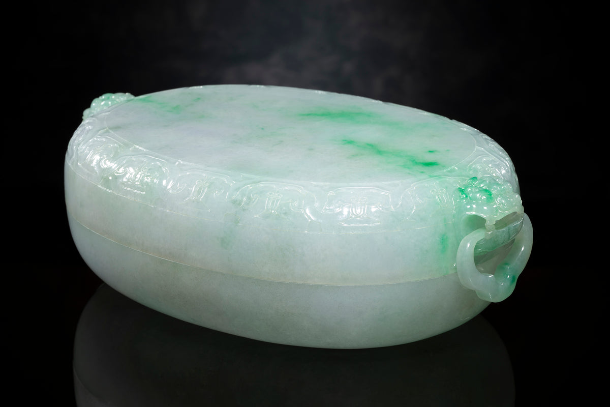 Lion Holding Ring Jade Box